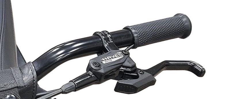 ZR 120 Comfort Grips with Hand Warmers